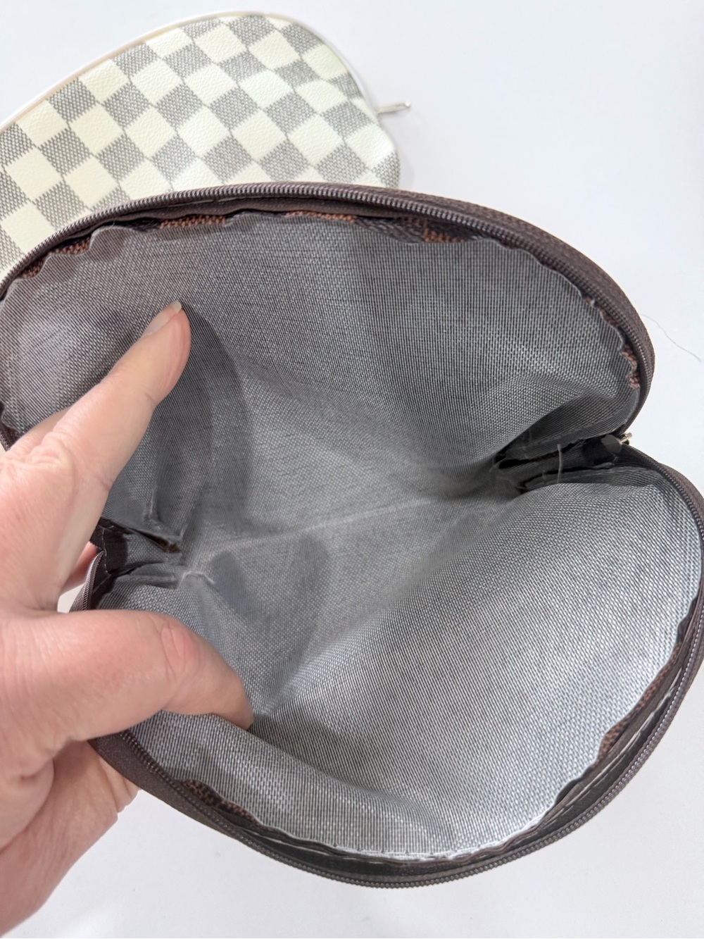 Checkerboard Cosmetic Pouch Duo - Brown & White - Picture 4 of 5